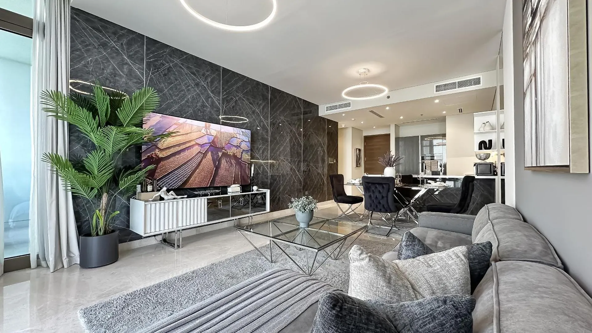Trophy-Luxurious Living W Serene Sea Blends View location